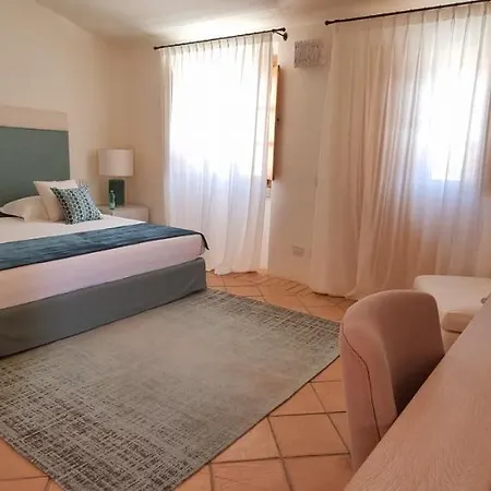 Hotel Borgo Smeraldo Arzachena Extérieur photo