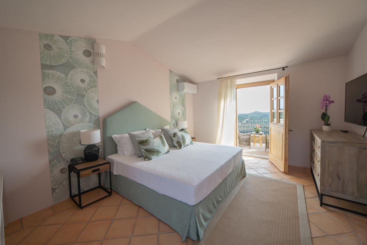 Borgo Smeraldo Hotel